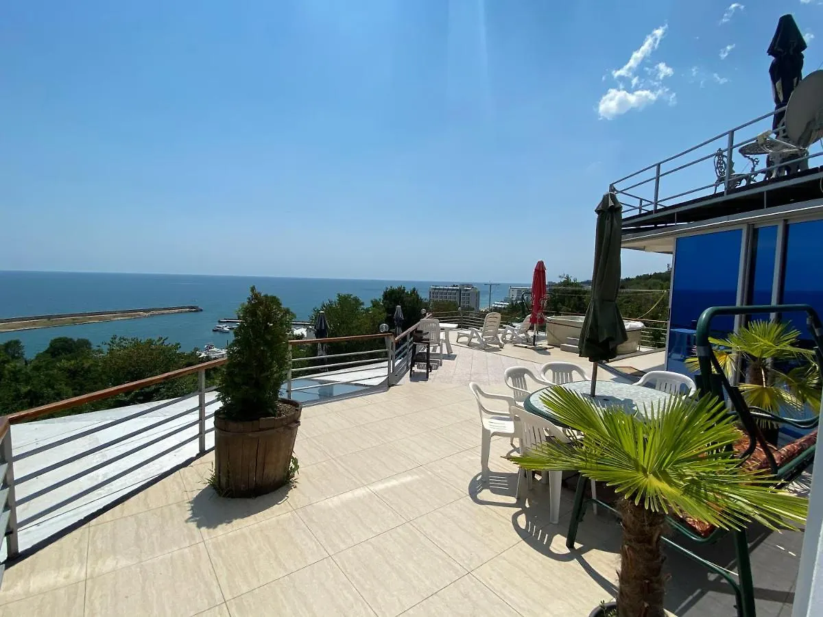 Pensión Villa Jackie Golden Sands
